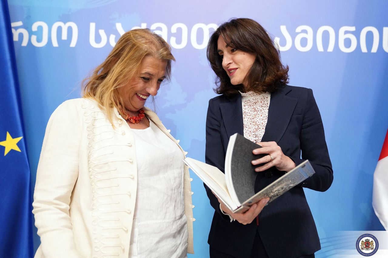 მაკა ბოჭორიშვილმა გამოსამშვიდობებელი შეხვედრა გამართა უნგრეთის ელჩთან